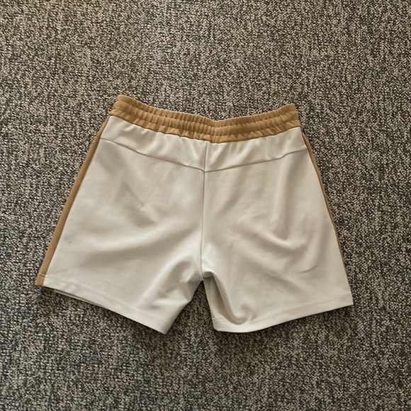 These are Ralph Lauren tan and white doubleface shorts - Picture 2 of 2